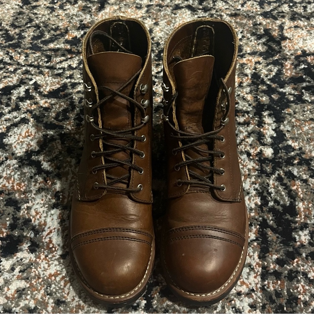 BRAND NEW Women’s Red Wing Iron Ranger Boots - Size 7
